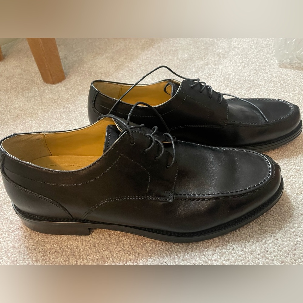 Dockers Black Leather Men's Oxfords